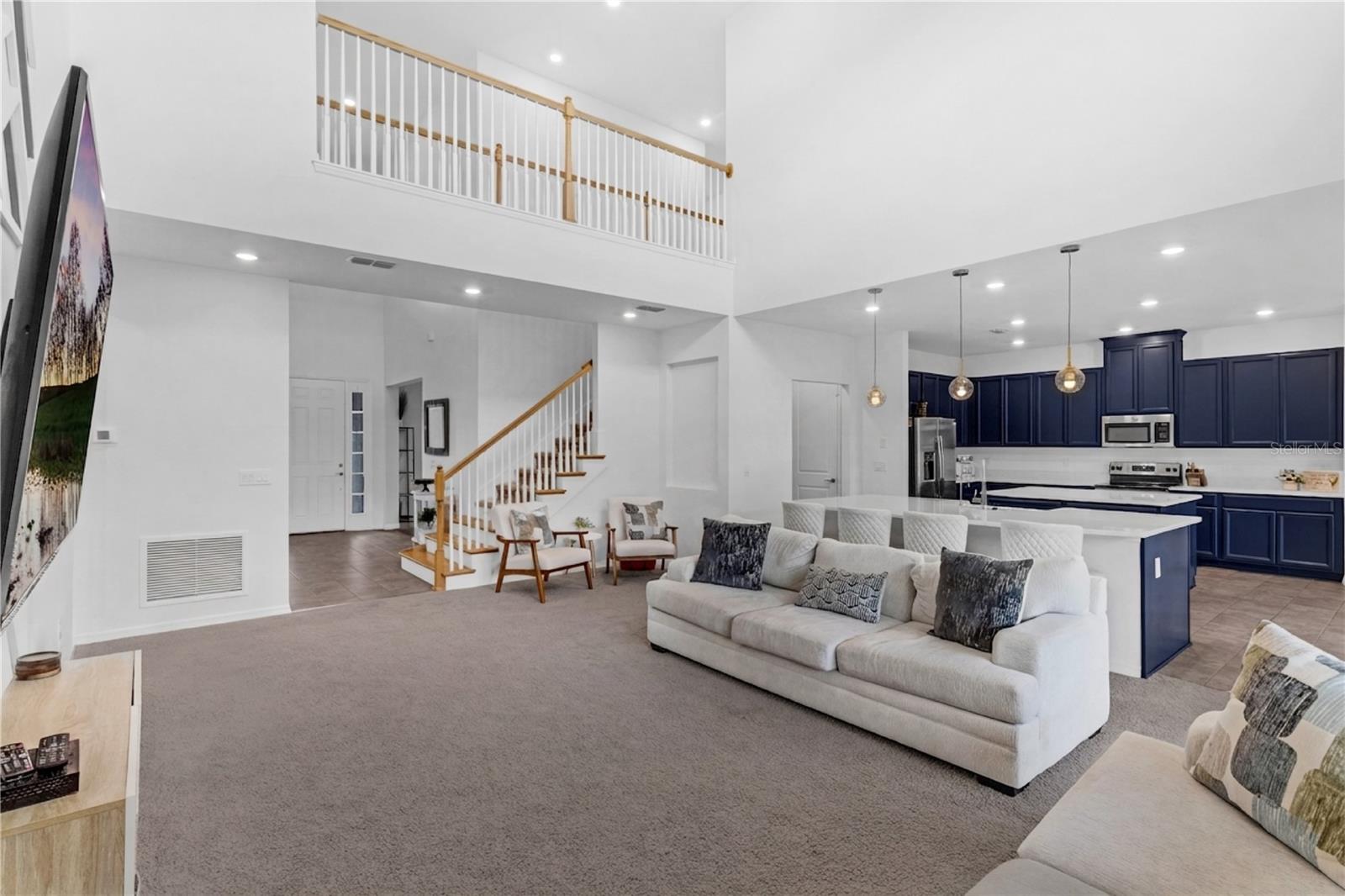 BELLALAGO PH B-2 - Residential