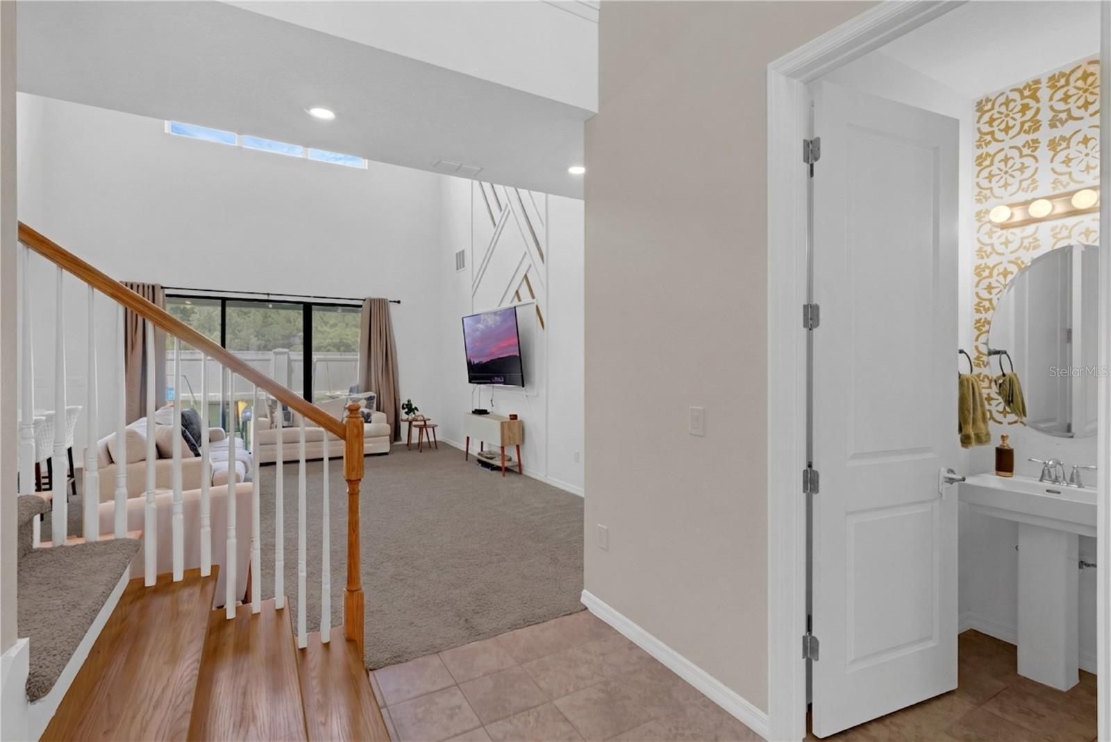 BELLALAGO PH B-2 - Residential