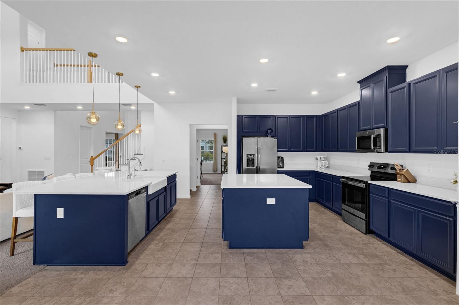 BELLALAGO PH B-2 - Residential