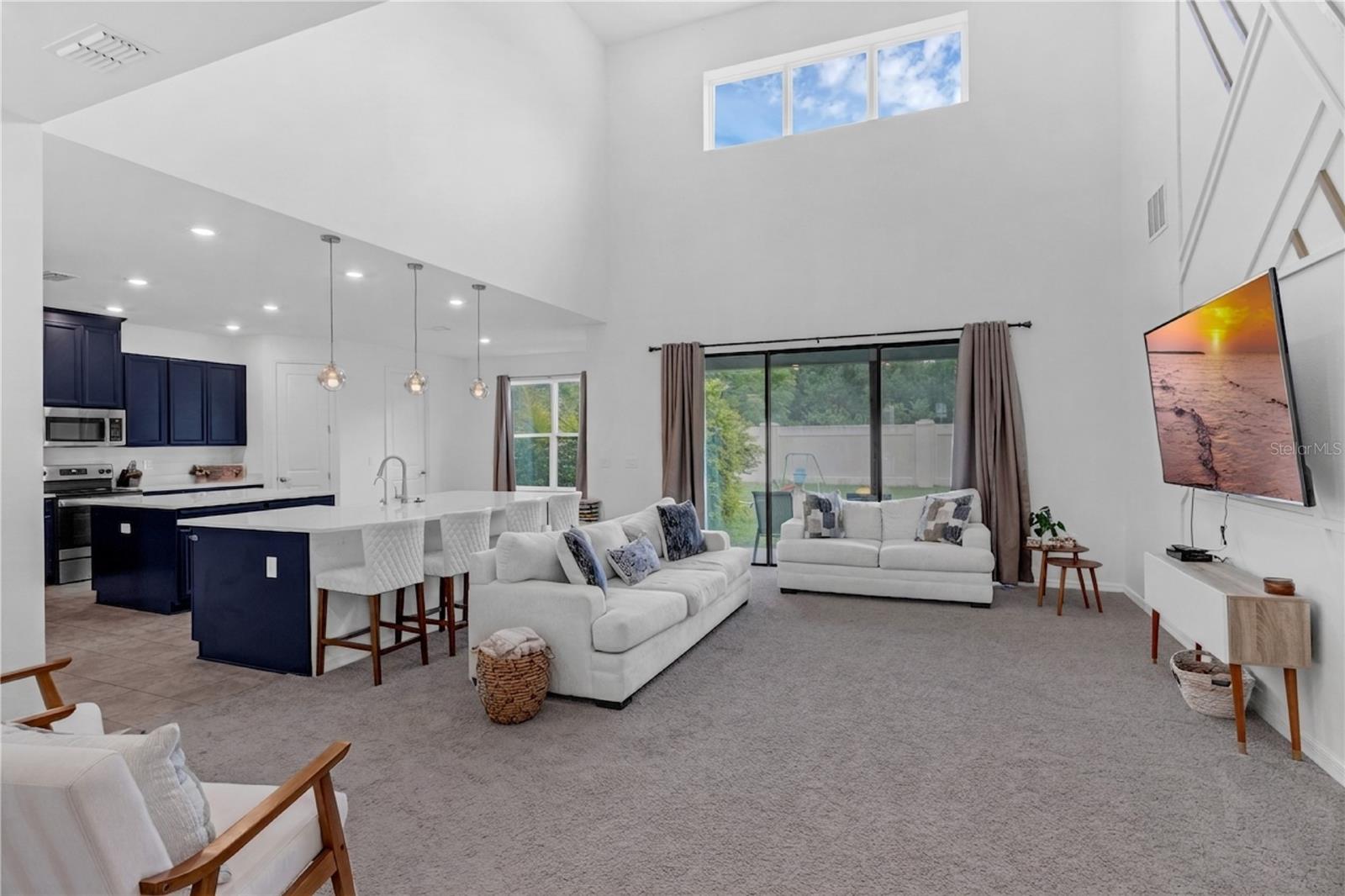 BELLALAGO PH B-2 - Residential