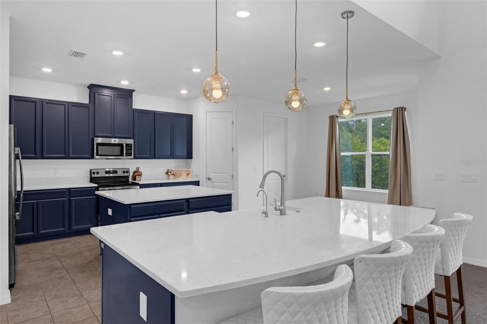 BELLALAGO PH B-2 - Residential