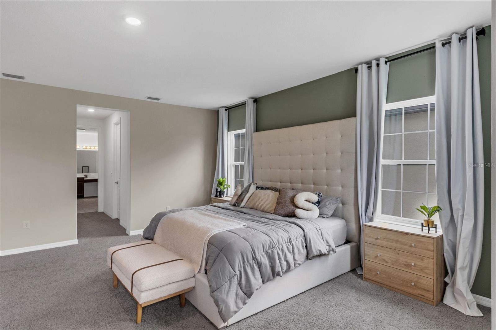 BELLALAGO PH B-2 - Residential