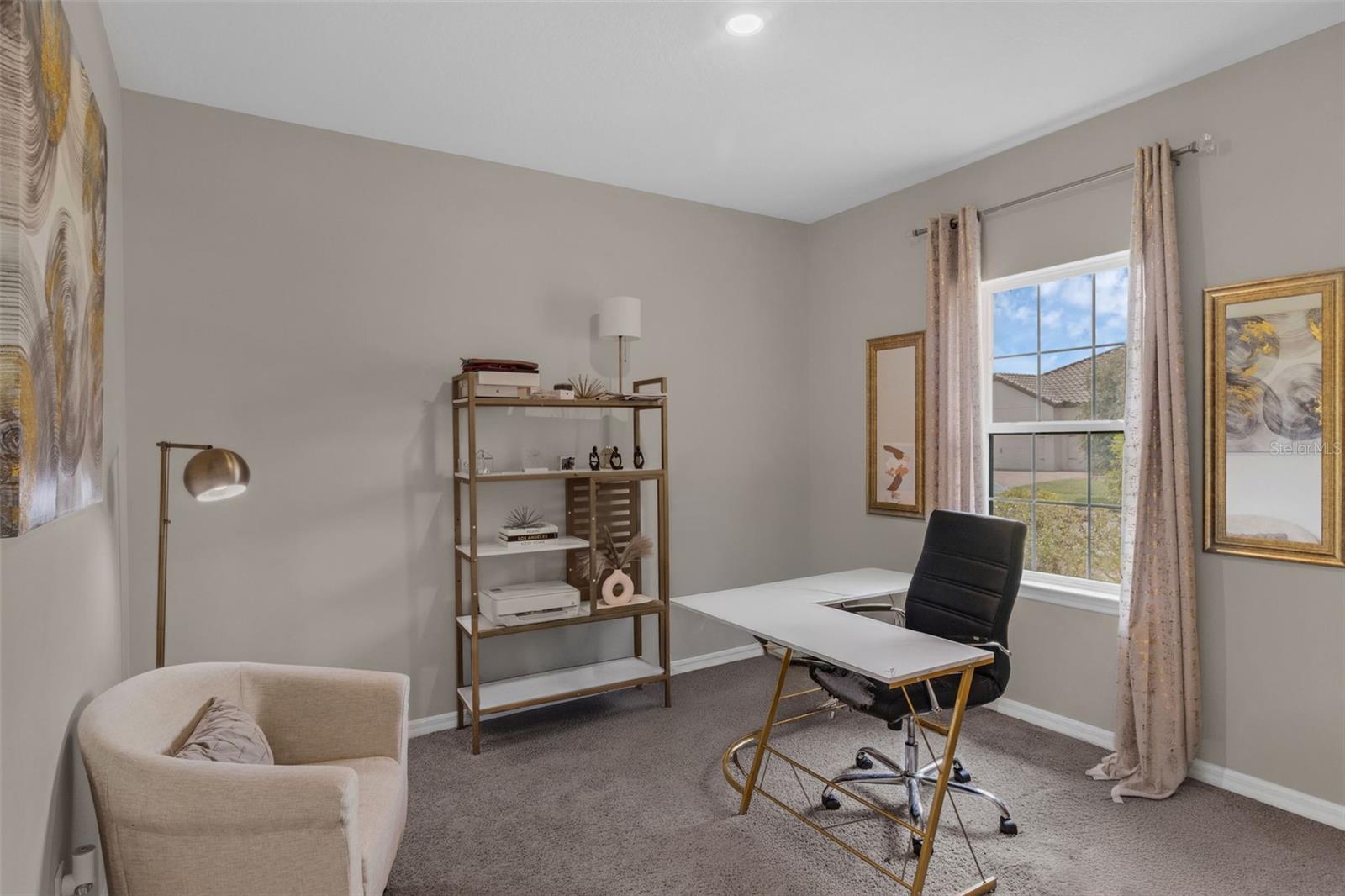 BELLALAGO PH B-2 - Residential