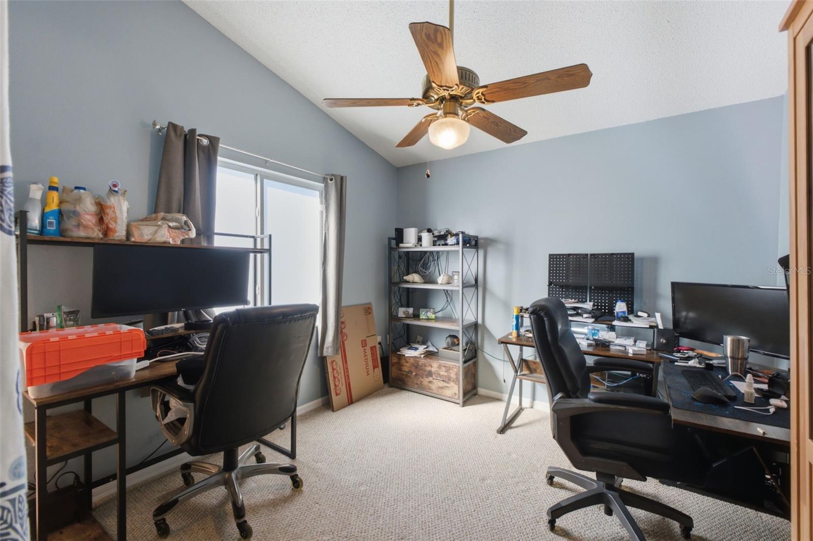 SOUTHERN OAKS - Residential