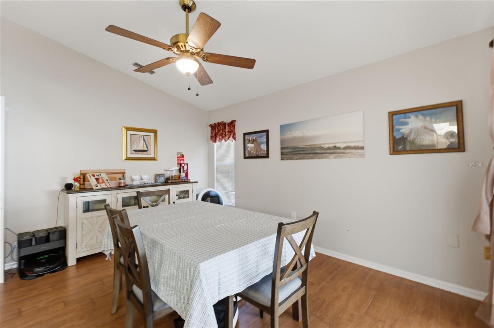 SOUTHERN OAKS - Residential