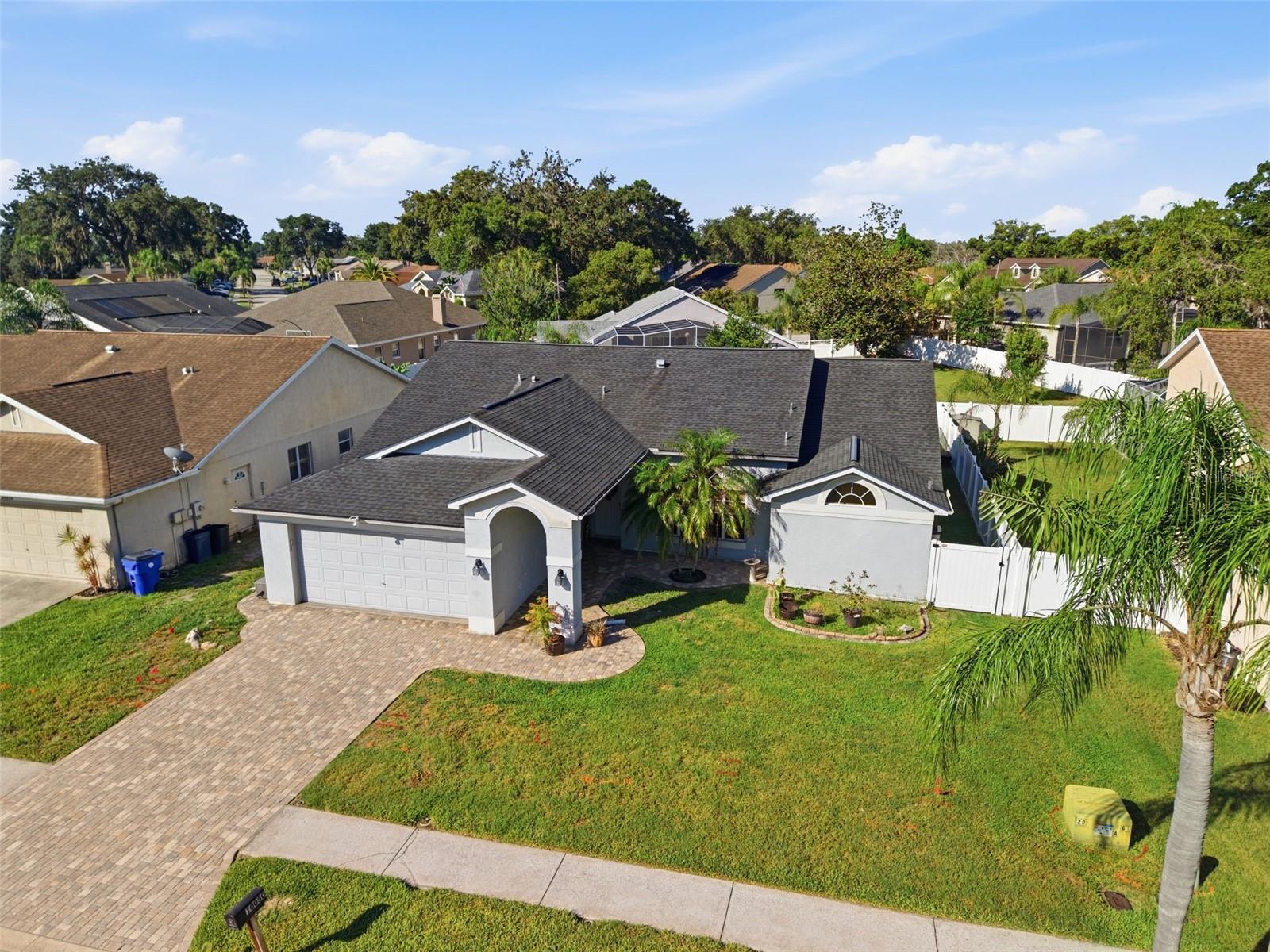 SOUTHERN OAKS - Residential