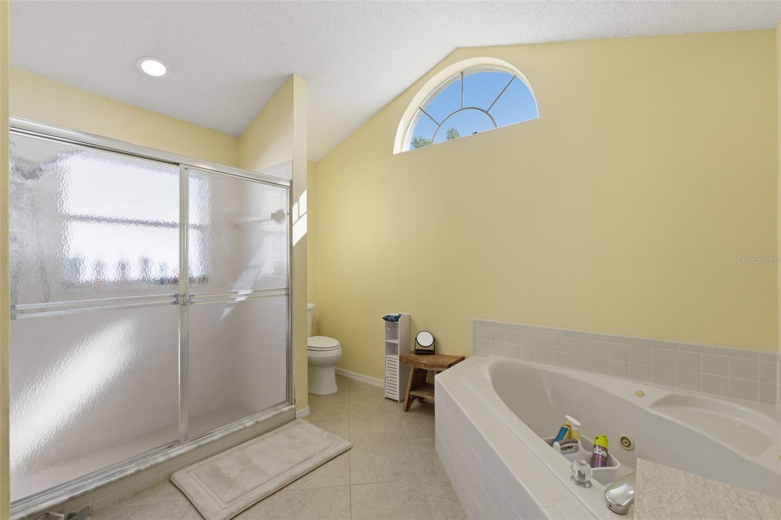SOUTHERN OAKS - Residential
