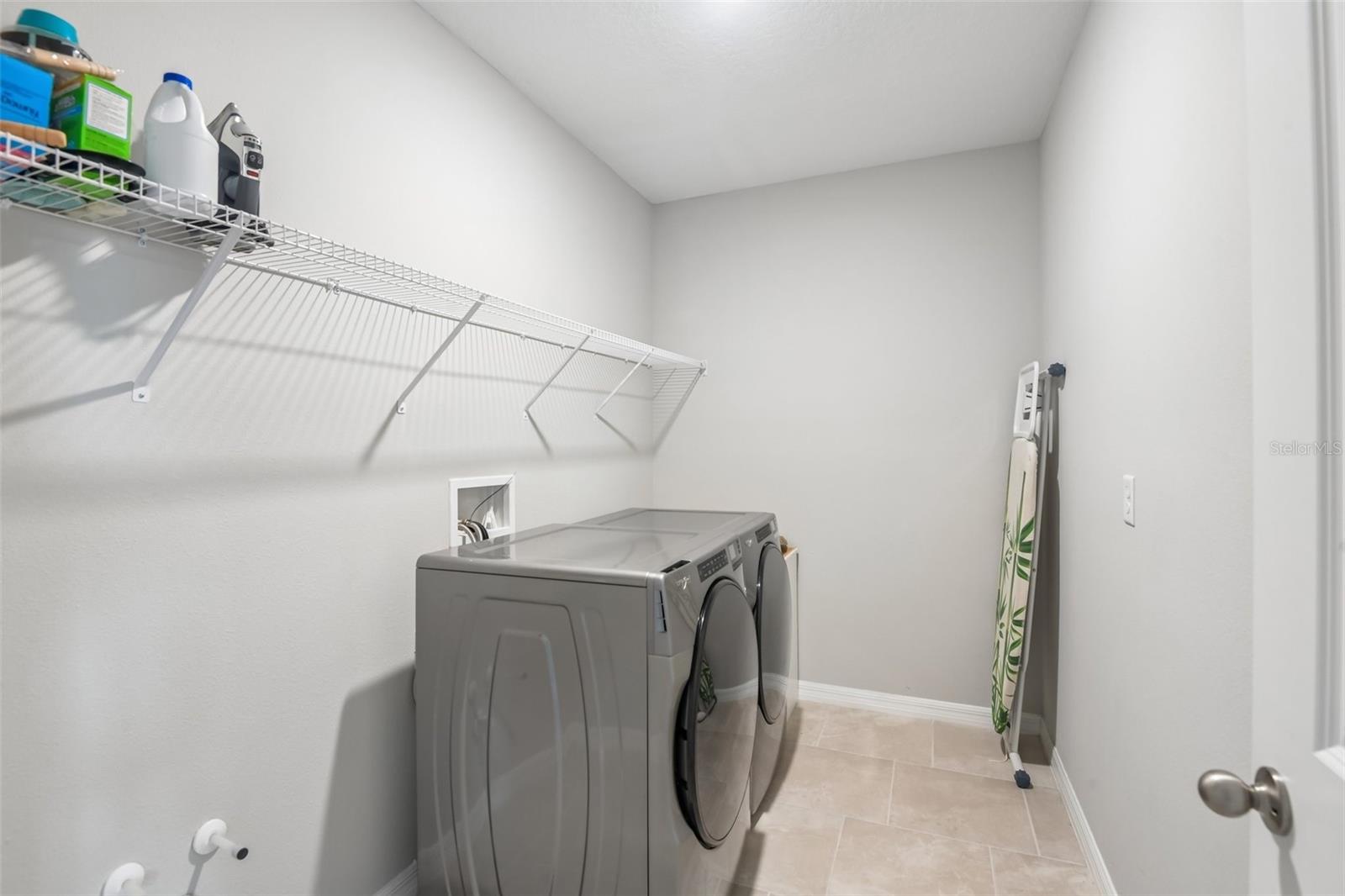 AVALON PARK WEST-NORTH PH 2 4 5 - Residential