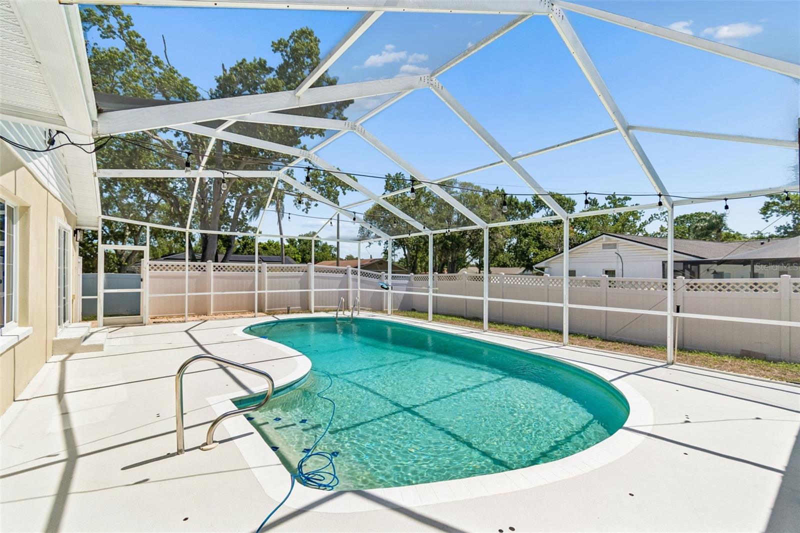 WILSHIRE ESTATES - Residential