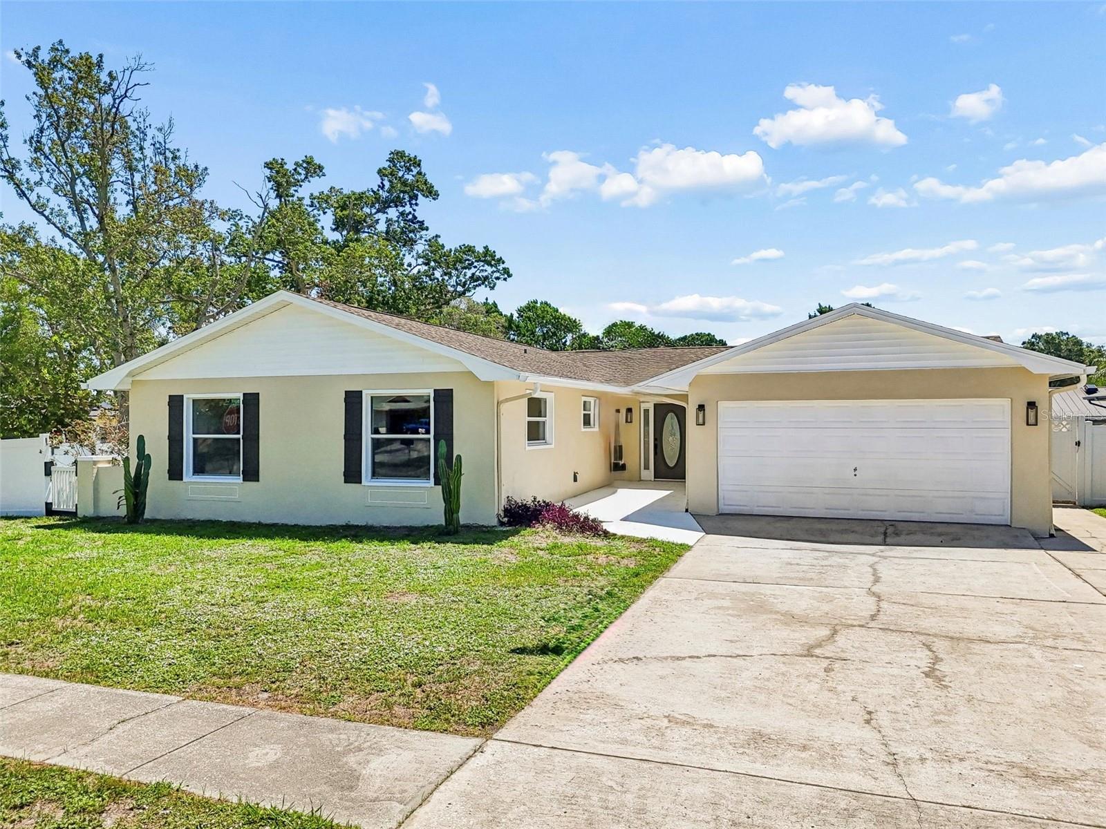 WILSHIRE ESTATES - Residential