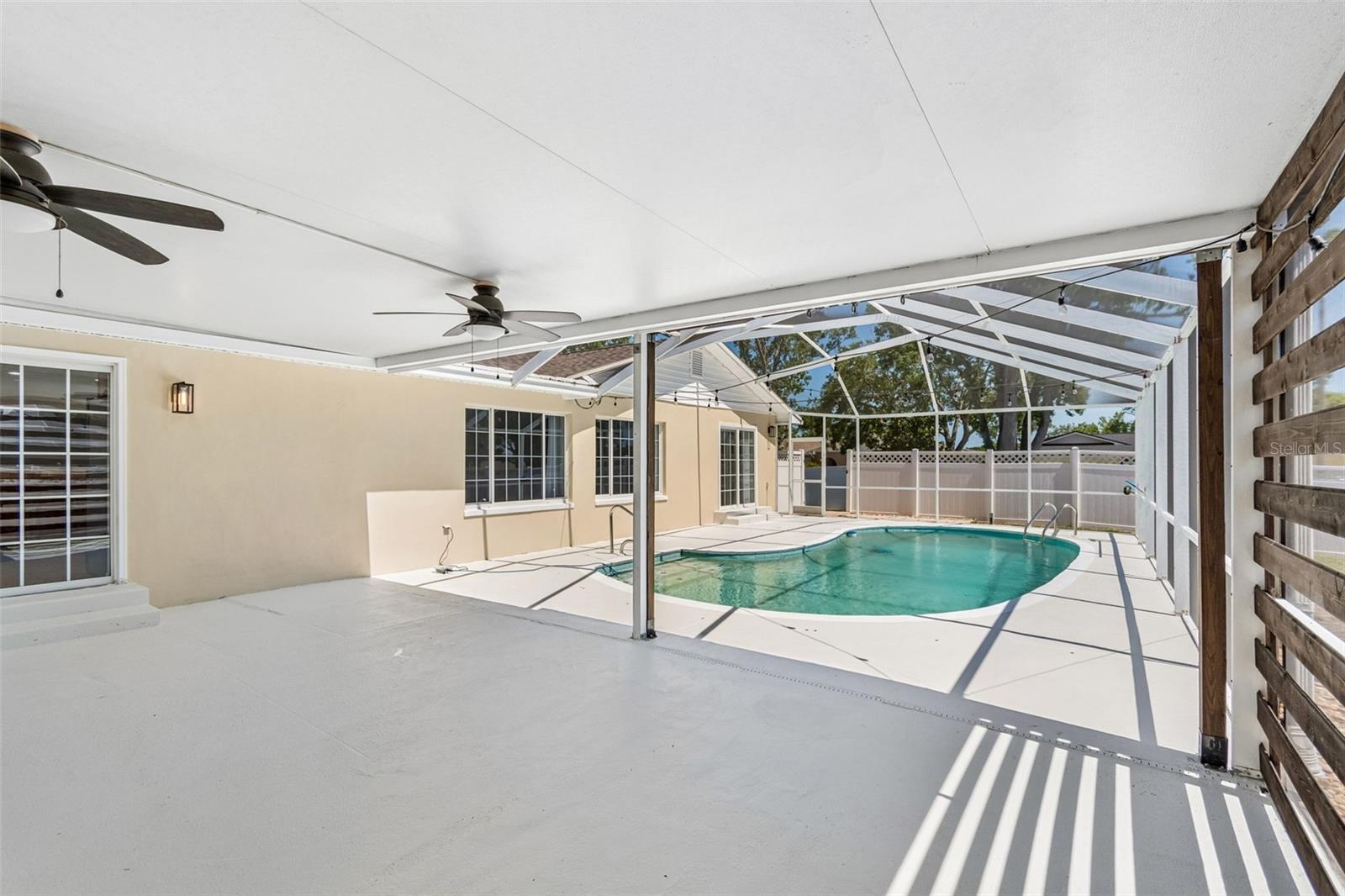 WILSHIRE ESTATES - Residential