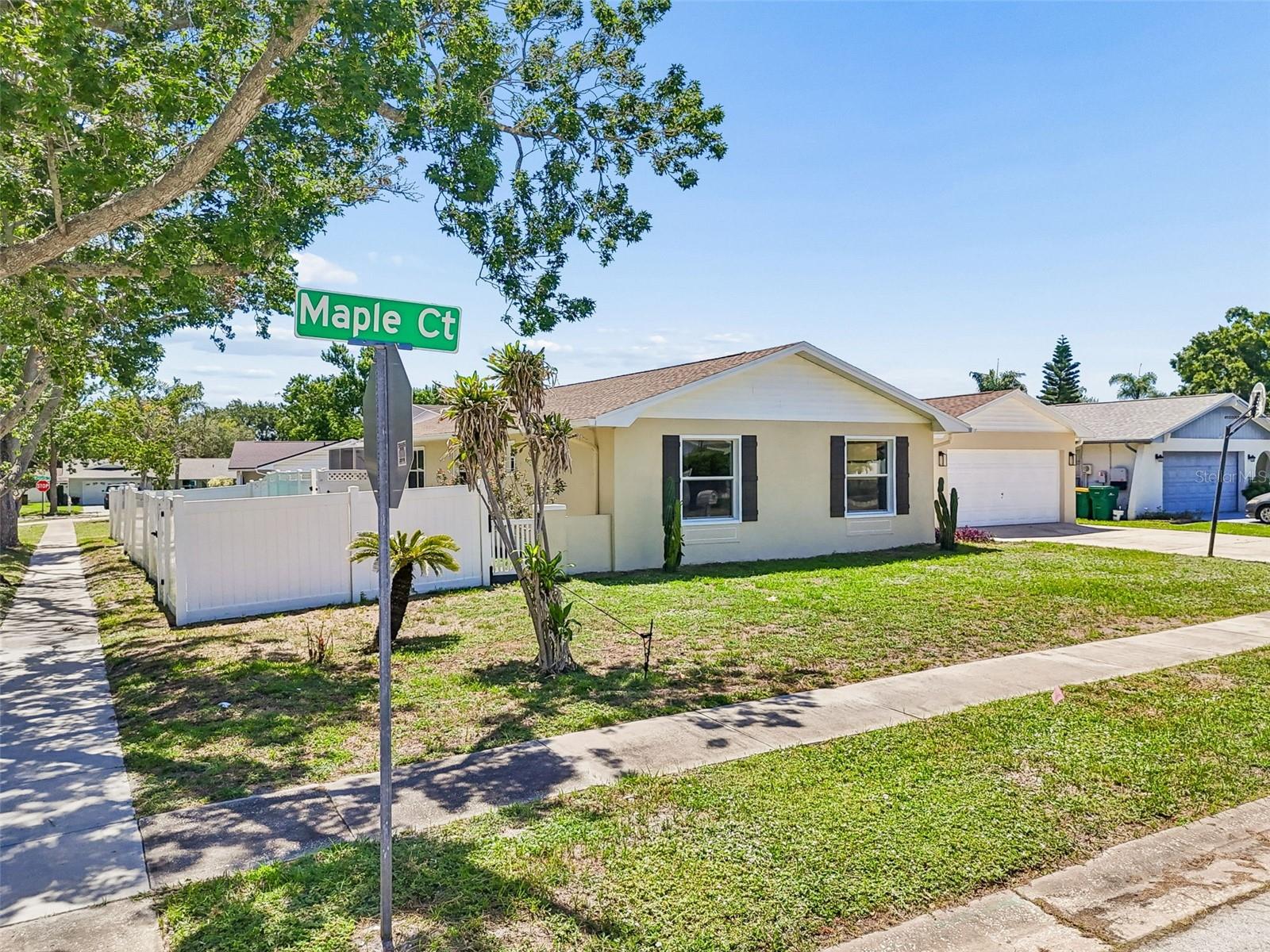 WILSHIRE ESTATES - Residential
