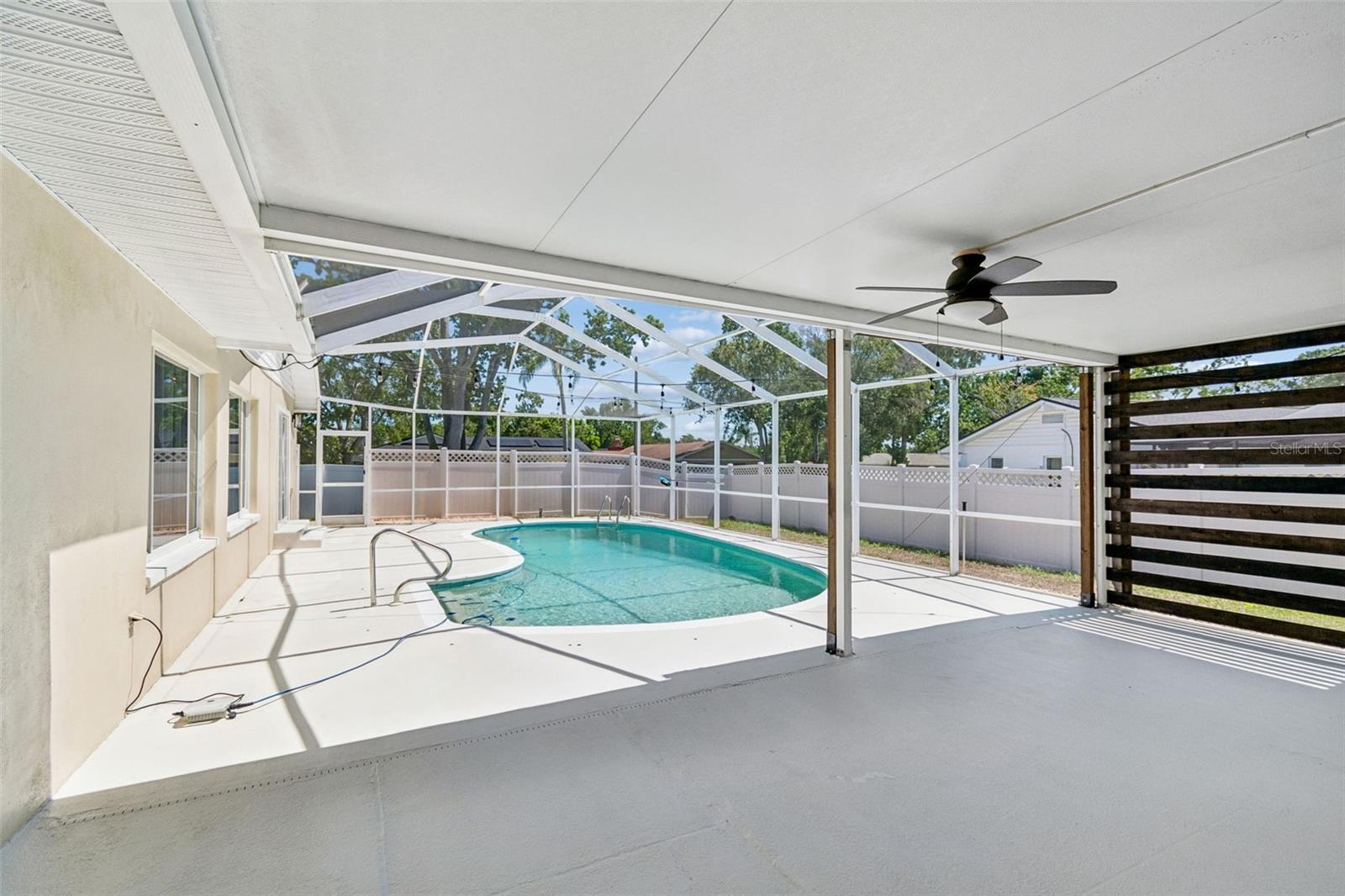 WILSHIRE ESTATES - Residential