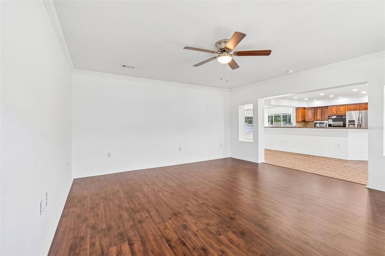 WILSHIRE ESTATES - Residential