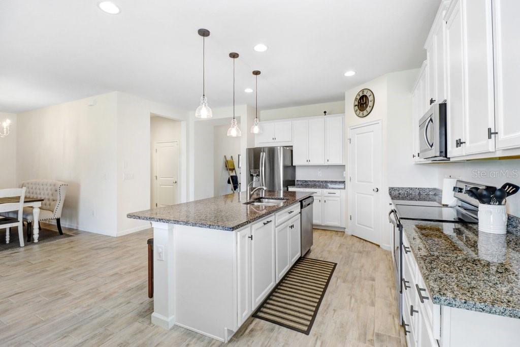 BOYETTE PARK PHASES 1E/2A/2B/3 - Residential