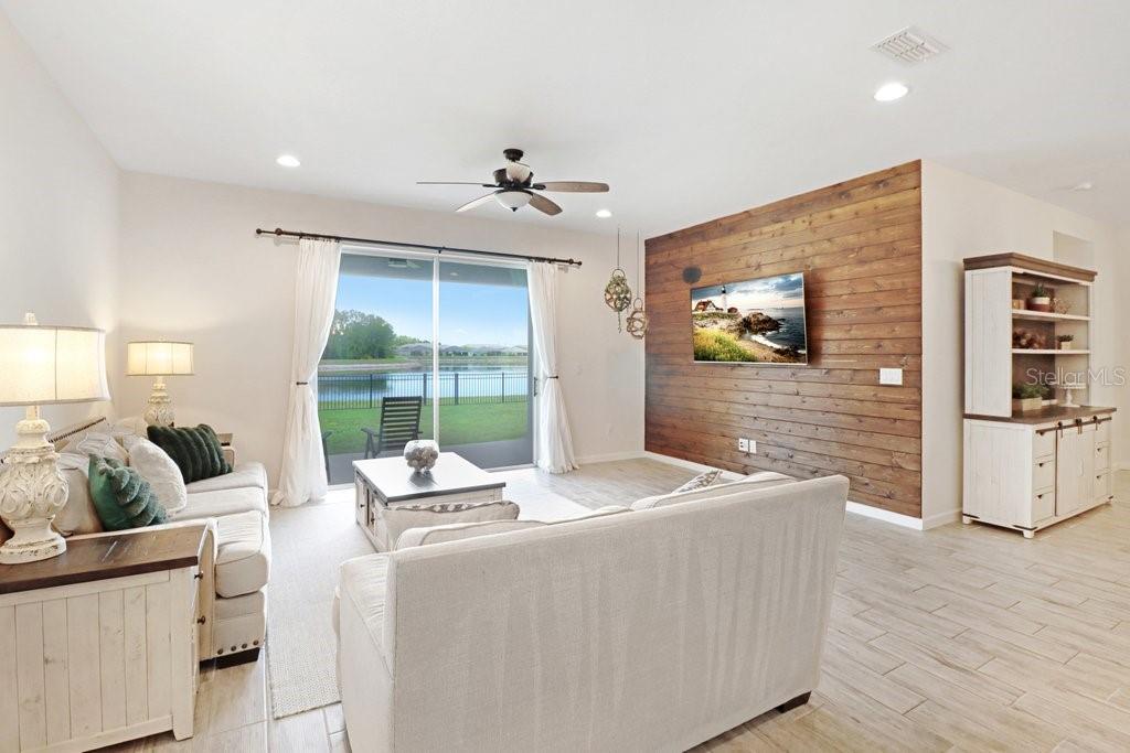 BOYETTE PARK PHASES 1E/2A/2B/3 - Residential