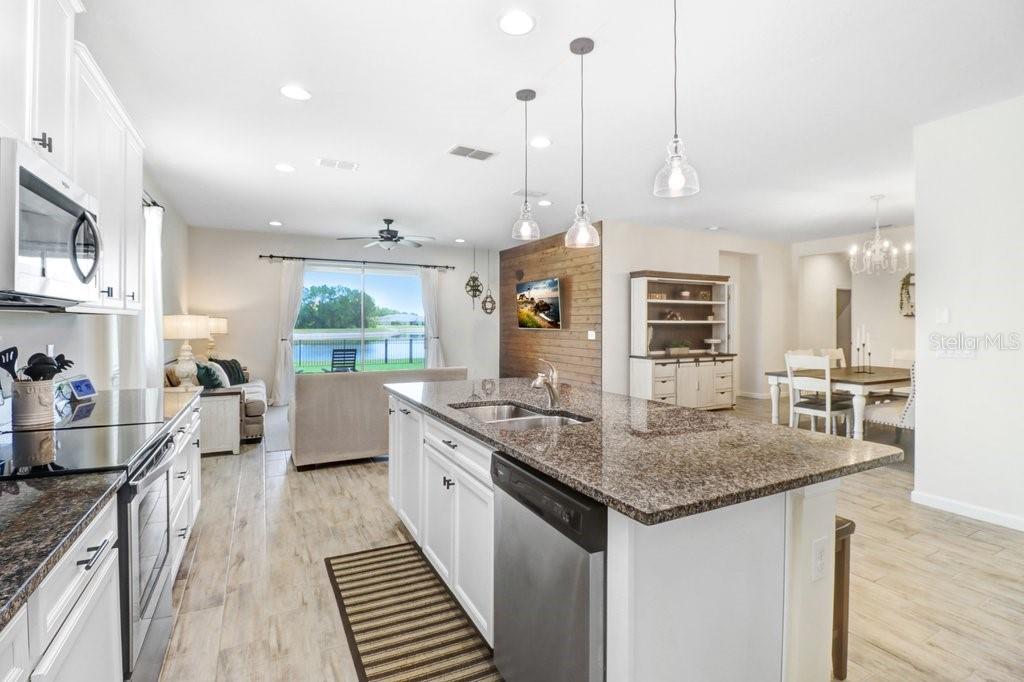 BOYETTE PARK PHASES 1E/2A/2B/3 - Residential