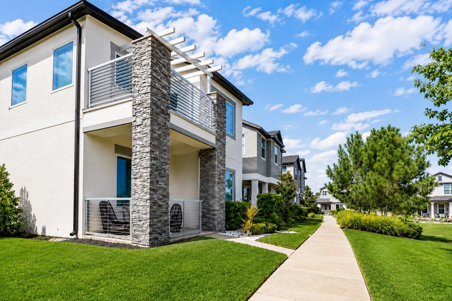 OAKLAND TRLS PH 2 - Residential