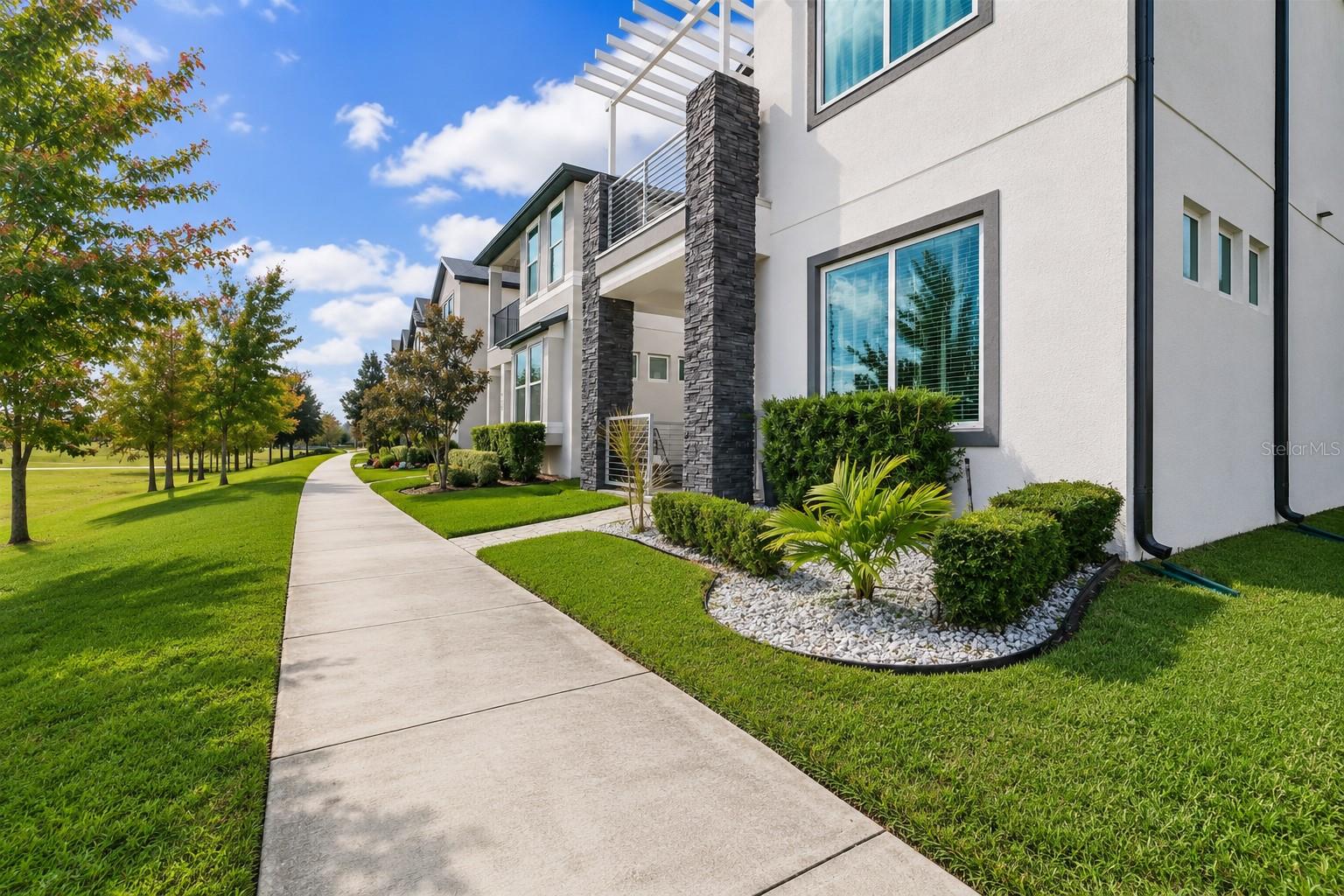 OAKLAND TRLS PH 2 - Residential