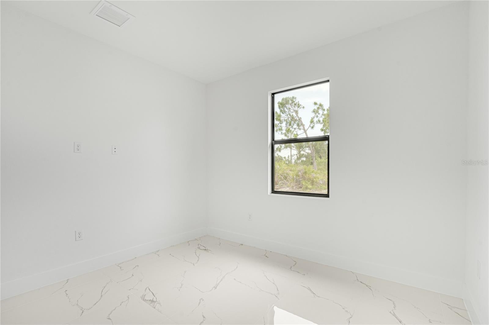 ROTONDA LAKES - Residential Lease
