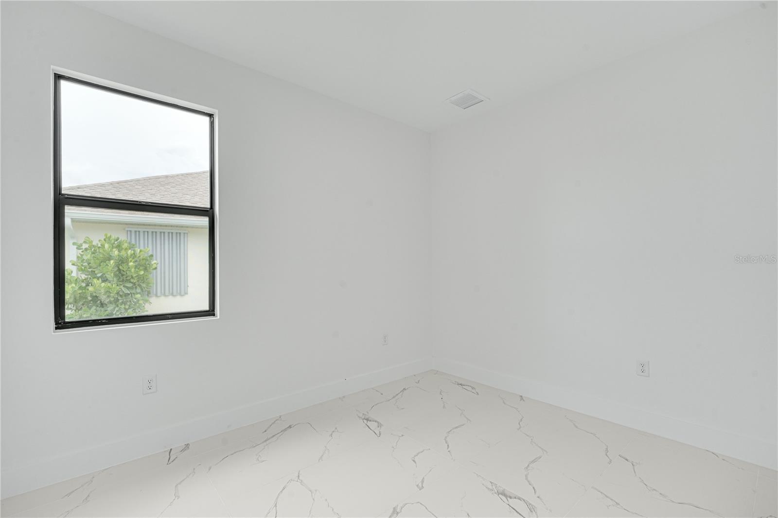 ROTONDA LAKES - Residential Lease