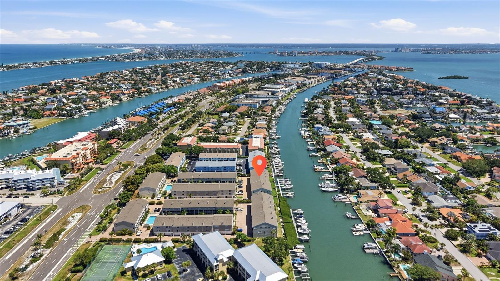 PELICAN ISLE TWNHMS - Residential