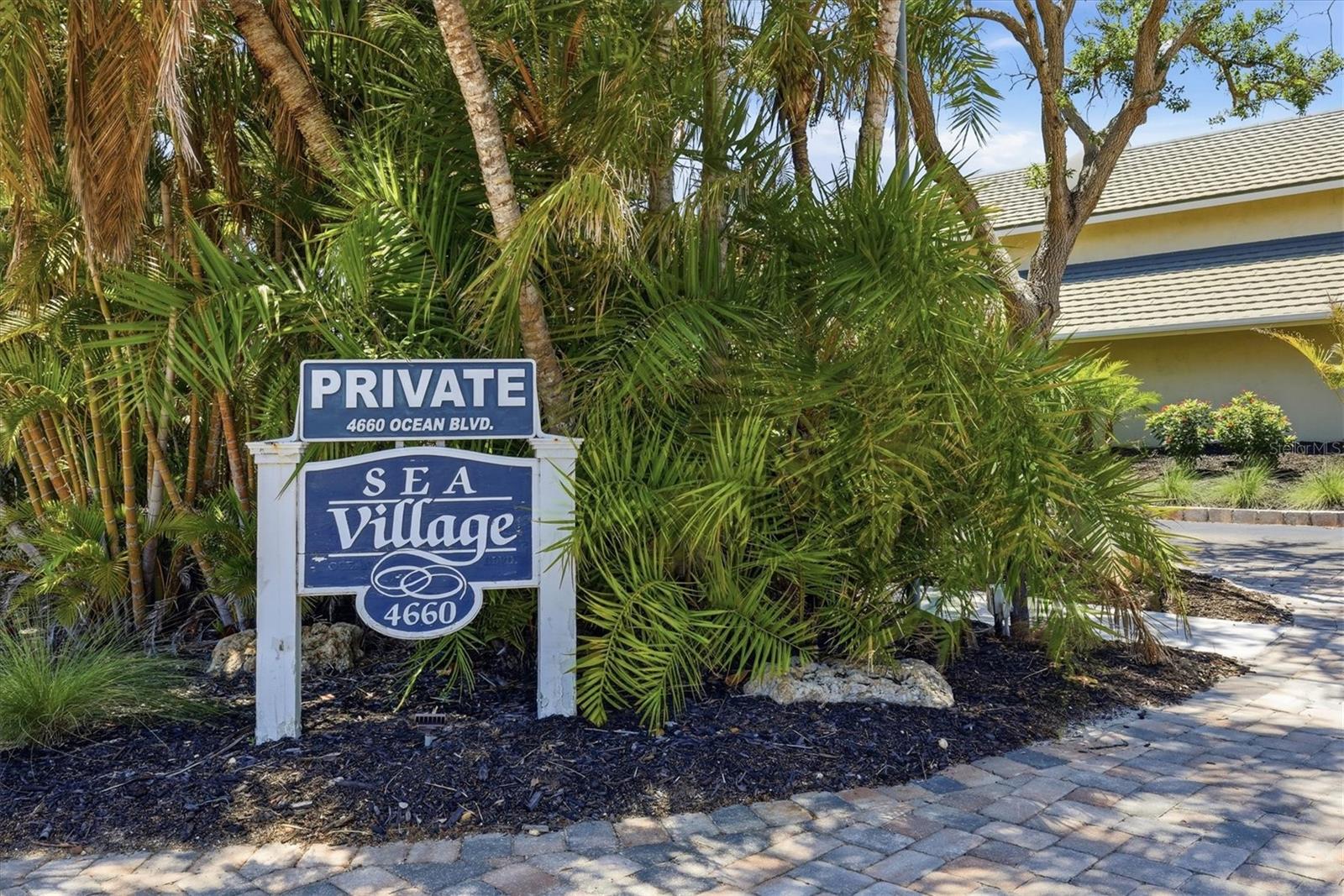 SEA VILLAGE - Residential