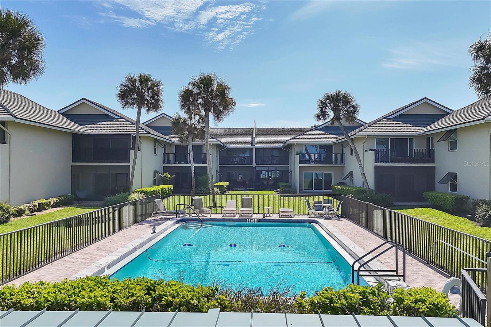 SEA VILLAGE - Residential