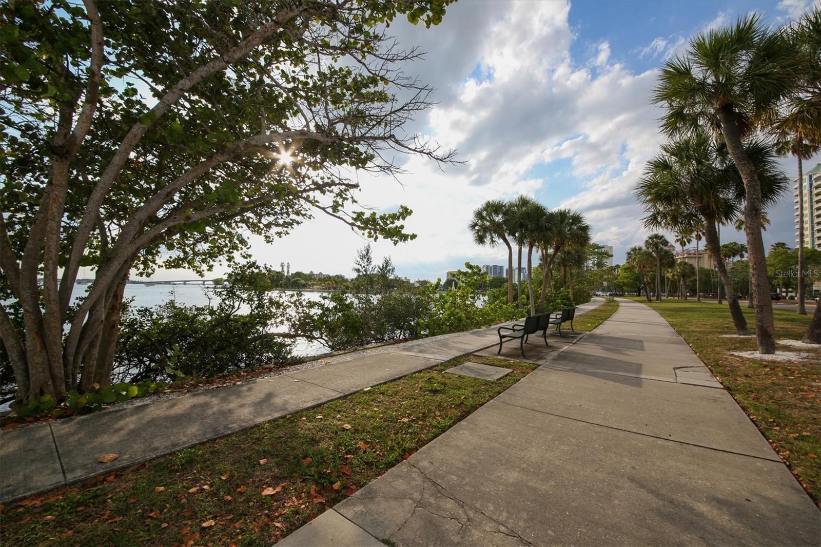 SEA VILLAGE - Residential