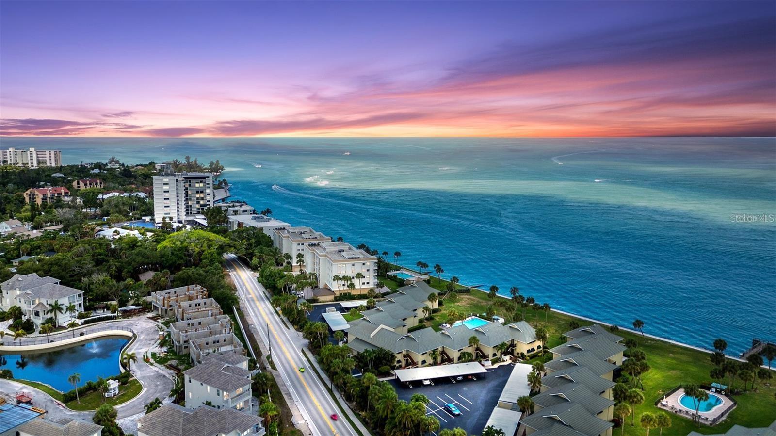 SEA VILLAGE - Residential