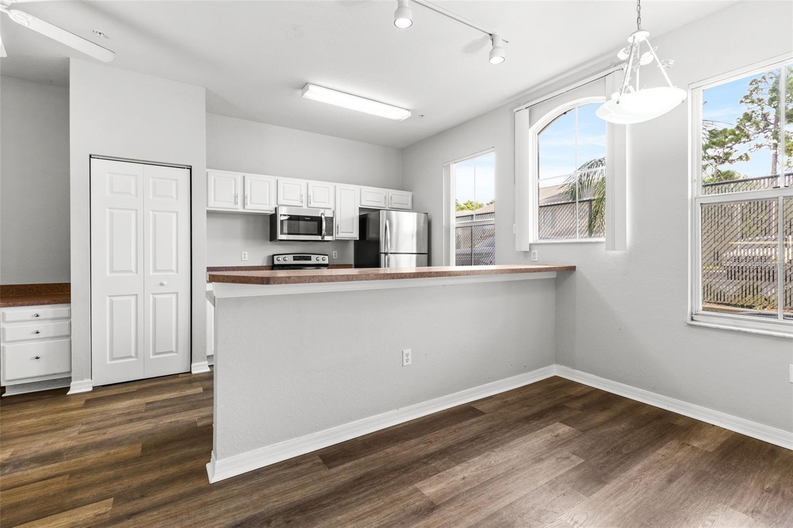 SUNRIDGE OF TAMPA BAY A CONDOM - Residential Lease