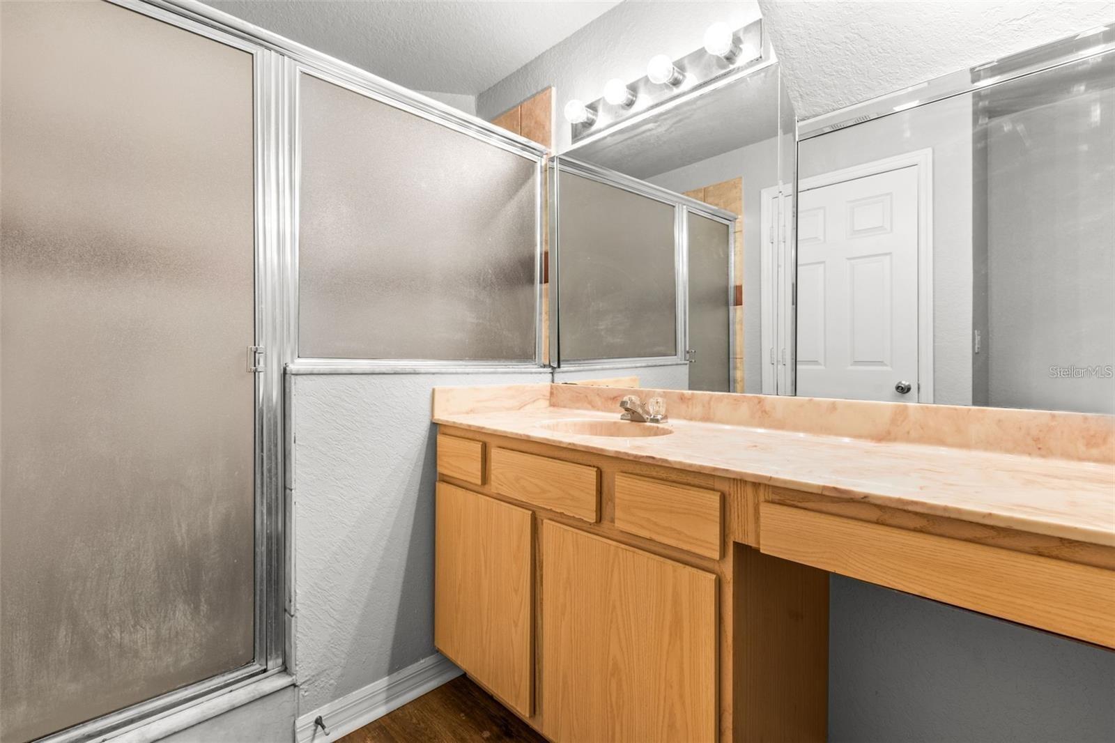 SUNRIDGE OF TAMPA BAY A CONDOM - Residential Lease