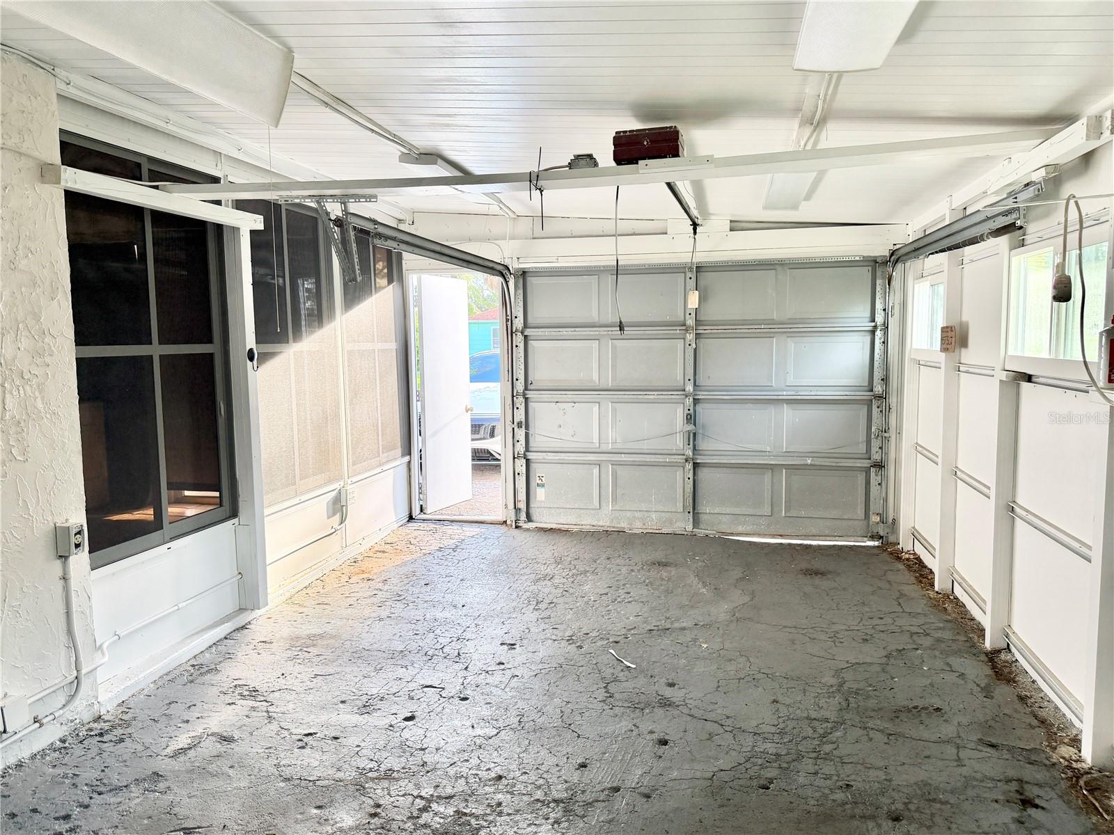 BAY VIEW SUB - Residential Lease