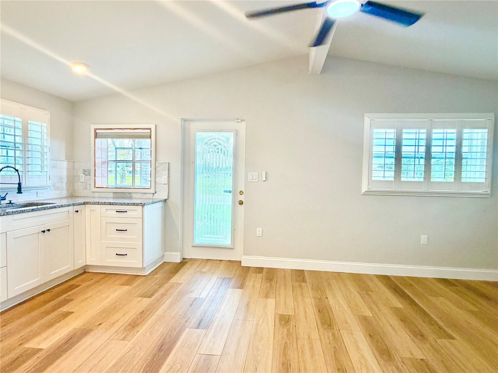 BAY VIEW SUB - Residential Lease