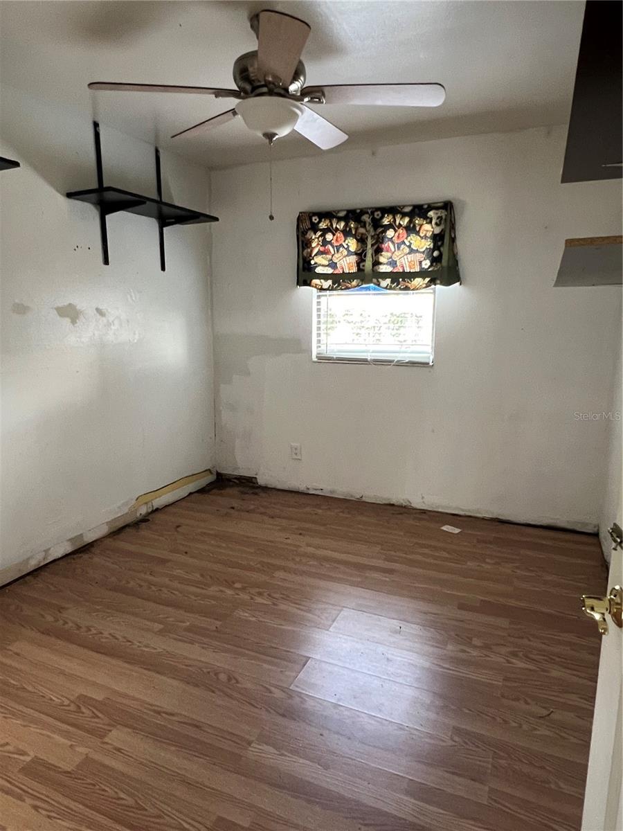 PINE CREST VILLA ADD 6 - Residential