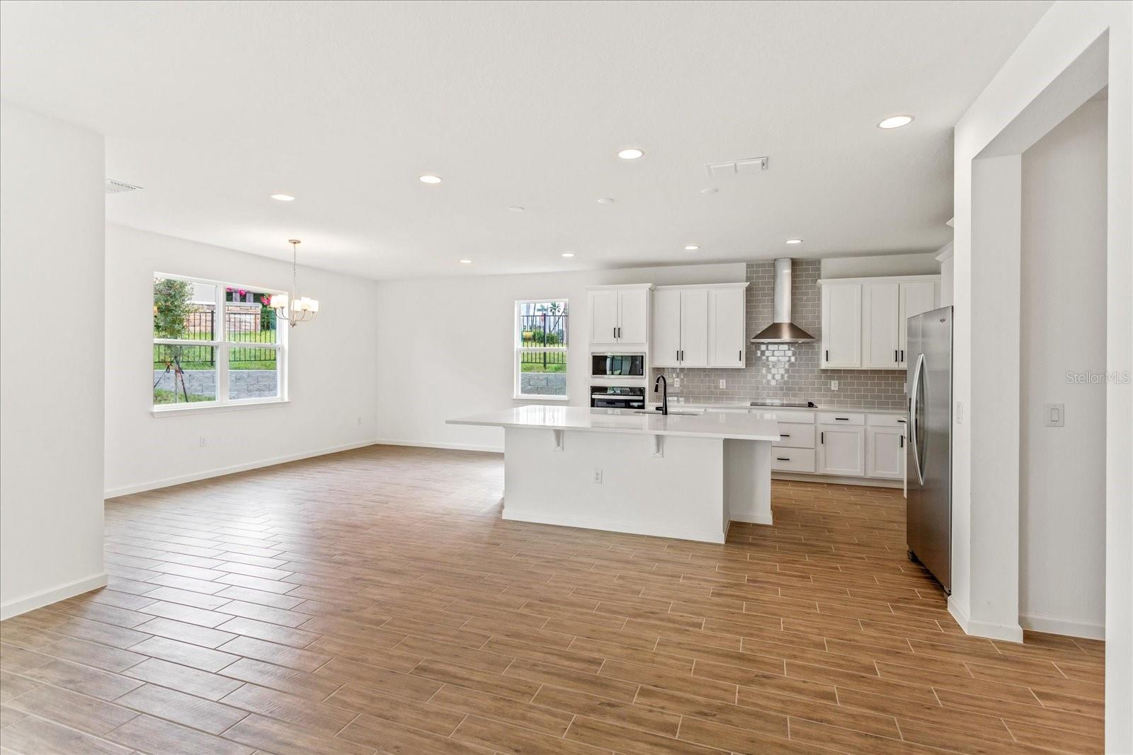 SERENADE AT OVATION - Residential