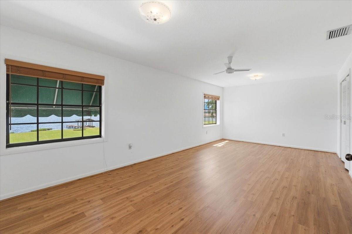 LAKE GUM ESTATES - Residential