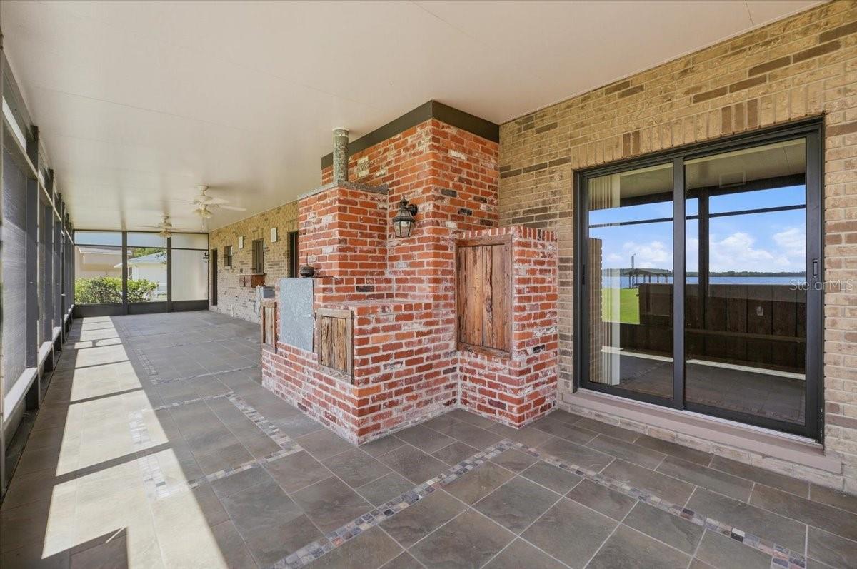 LAKE GUM ESTATES - Residential