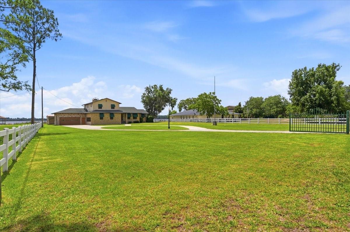 LAKE GUM ESTATES - Residential