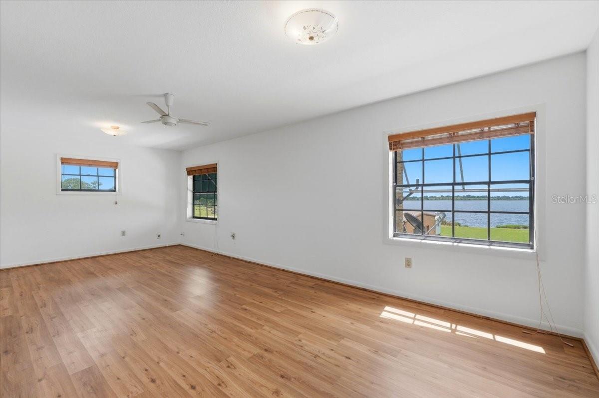 LAKE GUM ESTATES - Residential