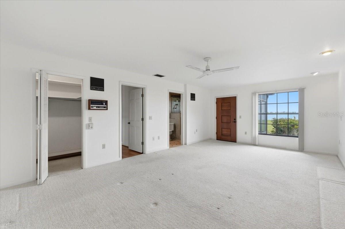 LAKE GUM ESTATES - Residential