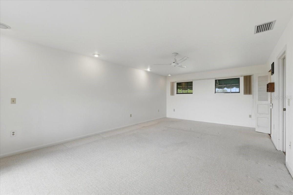LAKE GUM ESTATES - Residential