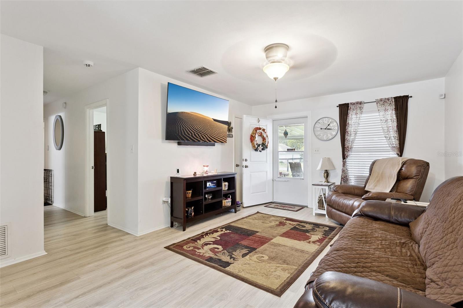 EAST UMATILLA - Residential