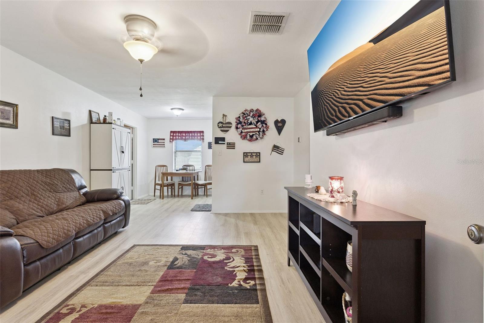 EAST UMATILLA - Residential