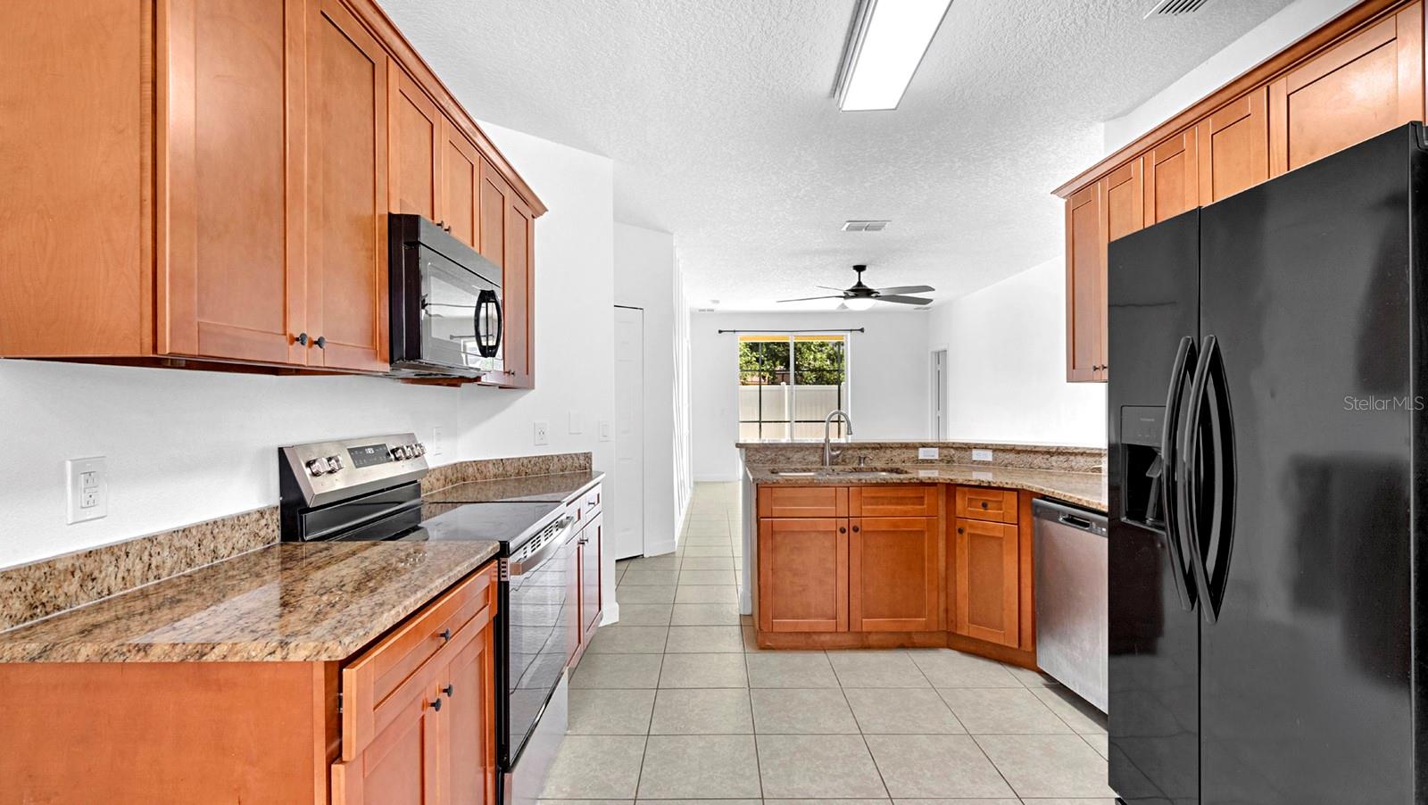 SUNSET RIDGE PH 02 - Residential