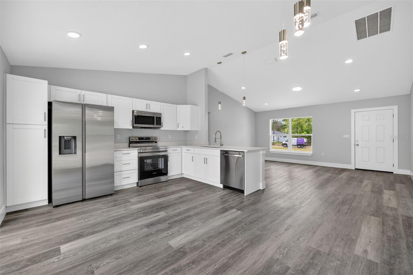 MARION OAKS UN 10 - Residential
