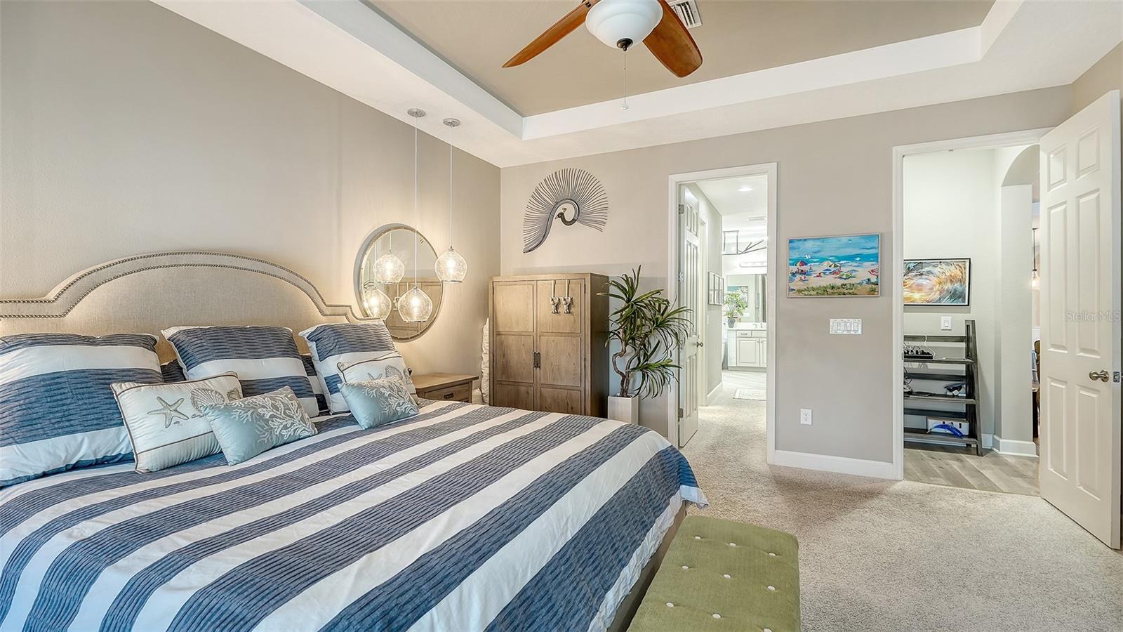 ARBOR LAKES ON PALMER RANCH - Residential