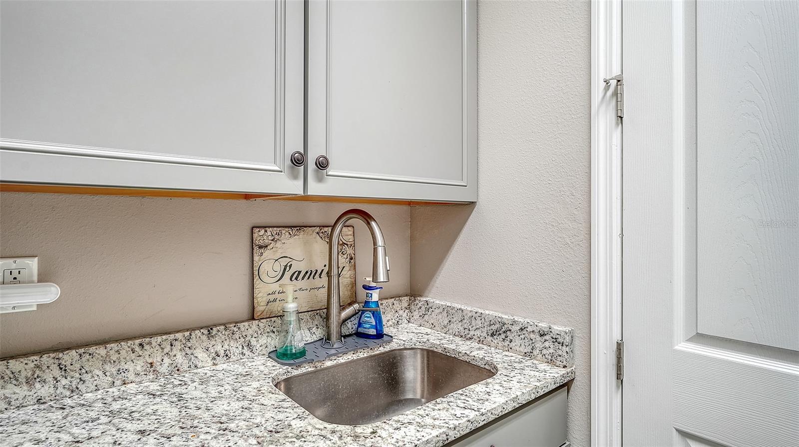 ARBOR LAKES ON PALMER RANCH - Residential