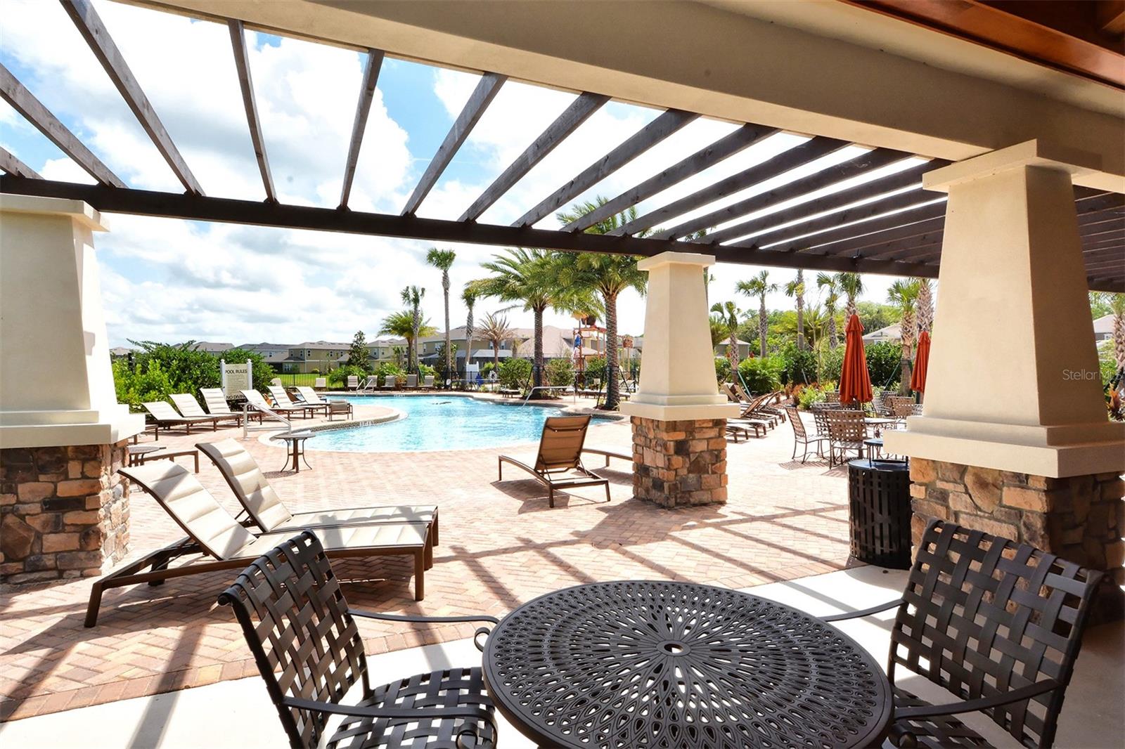 ARBOR LAKES ON PALMER RANCH - Residential