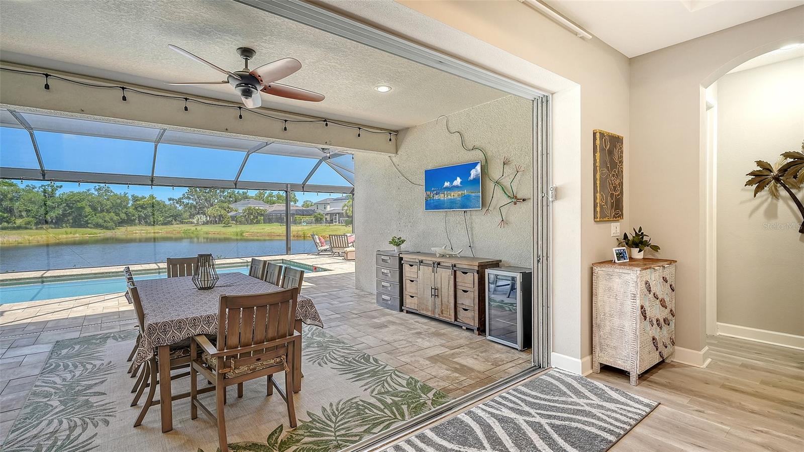 ARBOR LAKES ON PALMER RANCH - Residential